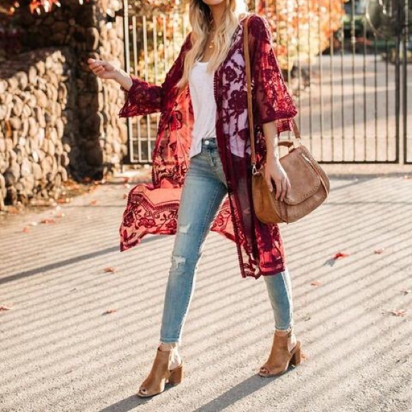 Burgundy lace embroidered duster kimono - Picture 2 of 6